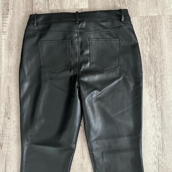 NWT Marc New York Andrew Marc Faux Leather Pull On Straight Leg Pants Size M - Picture 8 of 10